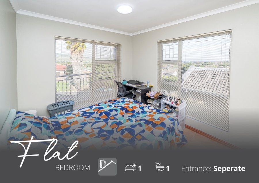 5 Bedroom Property for Sale in Protea Heights Western Cape